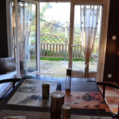 Apartamento Rez-de-villa Taglio-Isolaccio