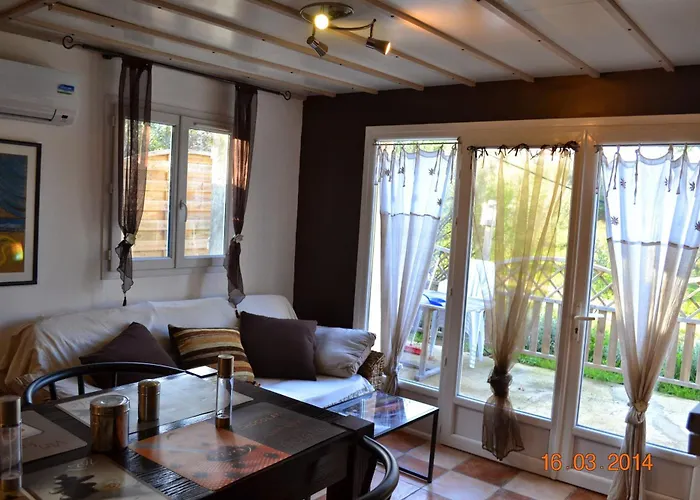 Apartment Rez-de-villa